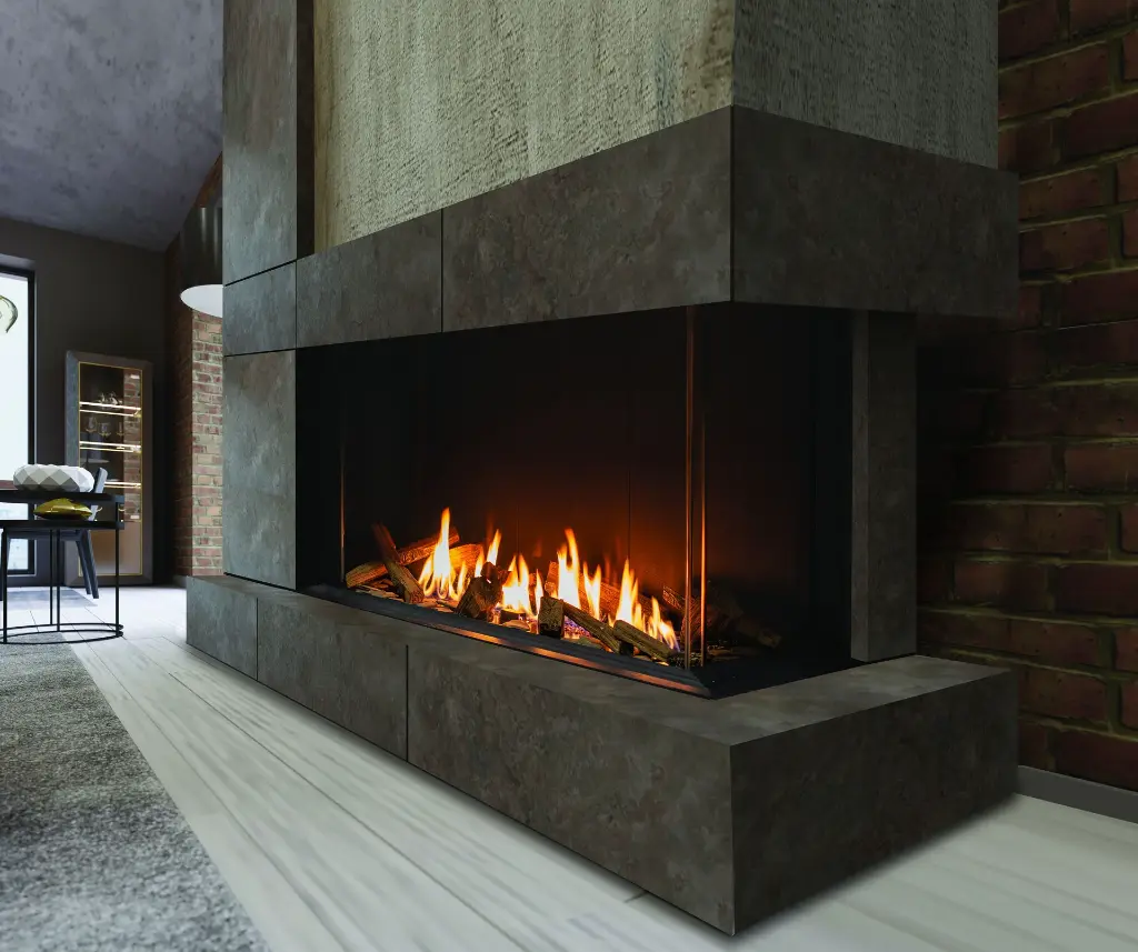 Foyer au gaz linéaire en baie Urbana U50 Tall, avec une finition en tuiles foncées qui lui donne un look de style loft industriel.